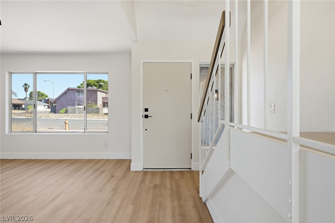 7275 Bridgeview Avenue Property Photo 9