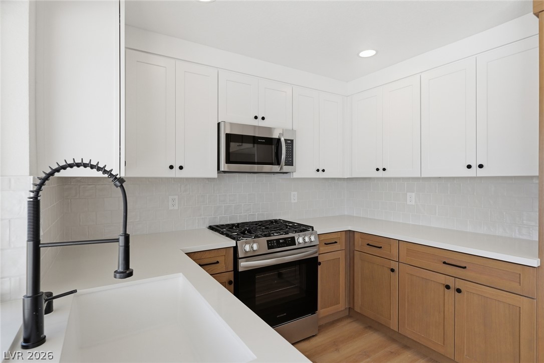7275 Bridgeview Avenue Property Photo 12