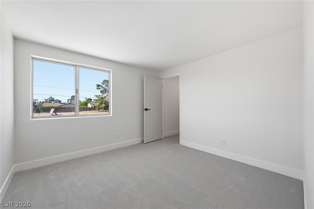 7275 Bridgeview Avenue Property Photo 23