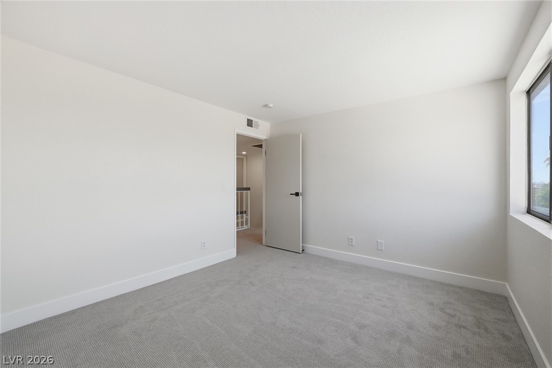 7275 Bridgeview Avenue Property Photo 24