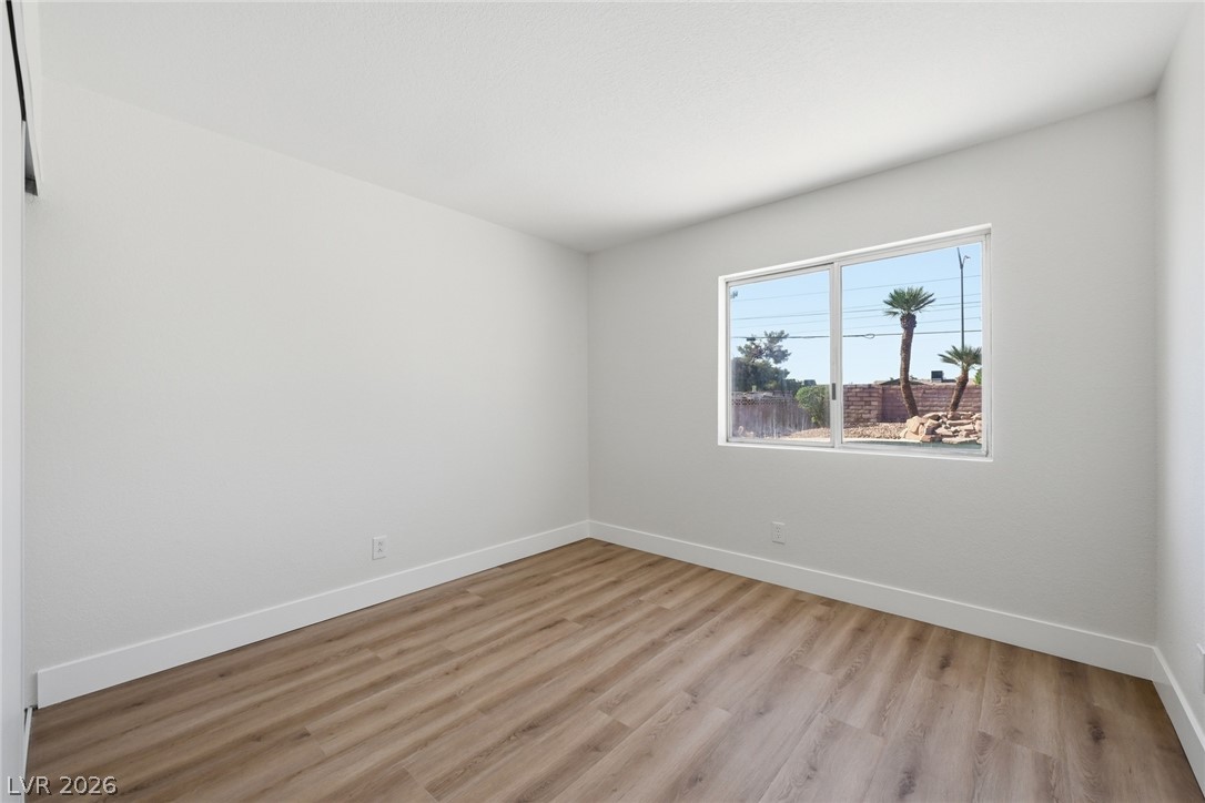 7275 Bridgeview Avenue Property Photo 36
