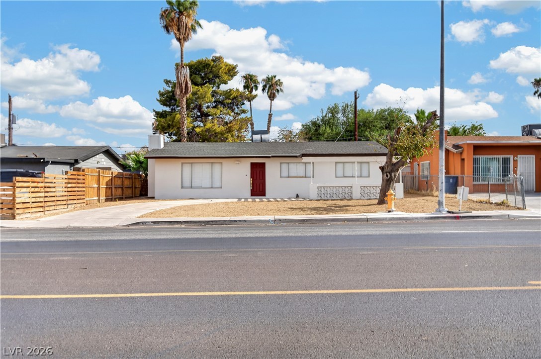 4289 Vegas Valley Drive Property Photo 2