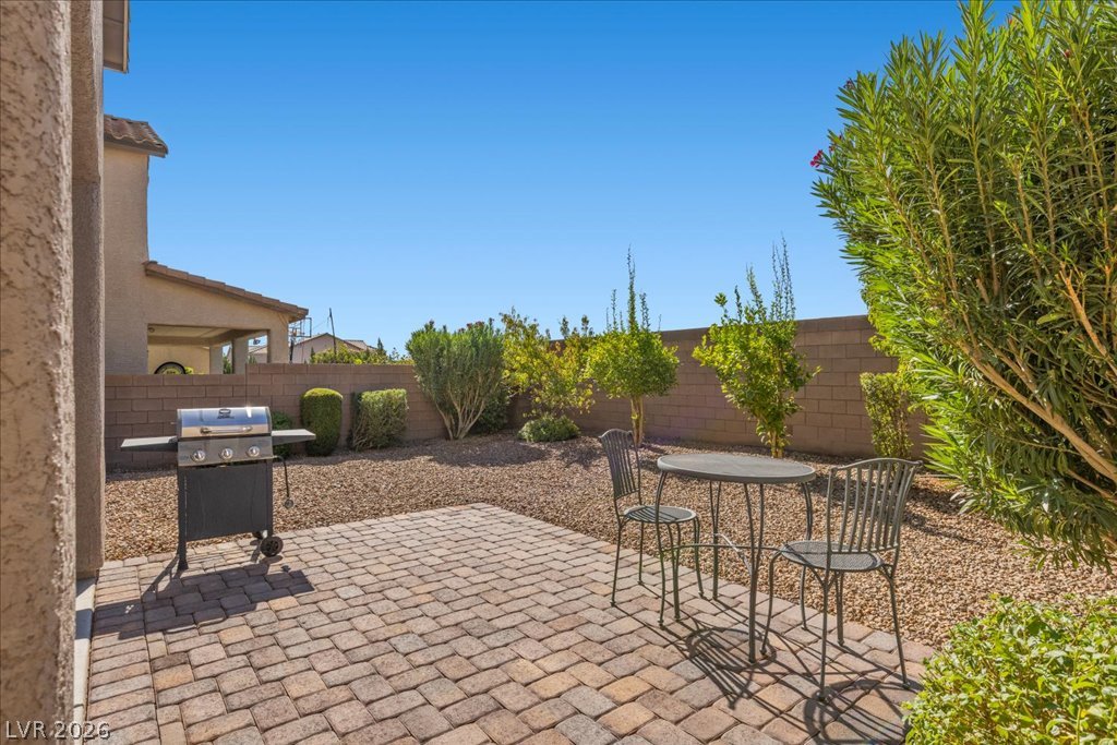 9911 Fletcher Peak Avenue Property Photo 25