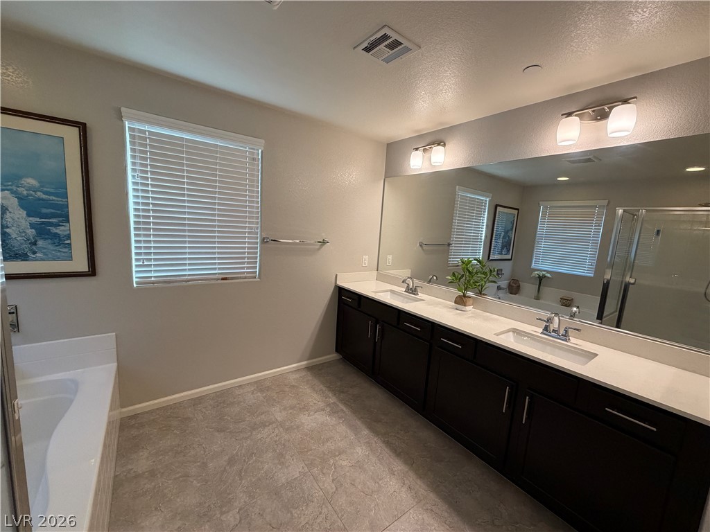 2580 Sable Creek Street Property Photo 17