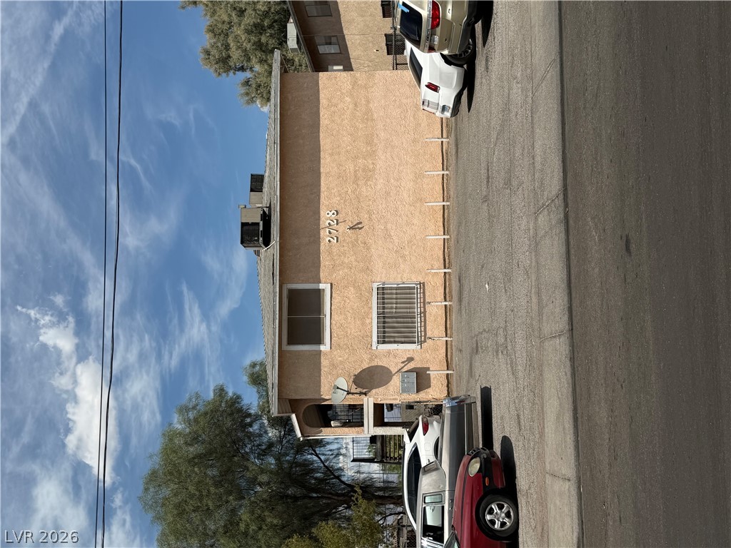 2728 Haddock Avenue Property Photo 1
