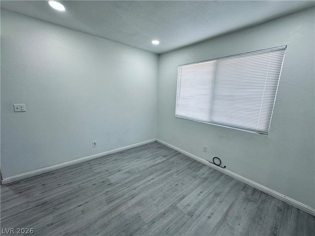 4225 Stewart Avenue 4 Property Photo 5