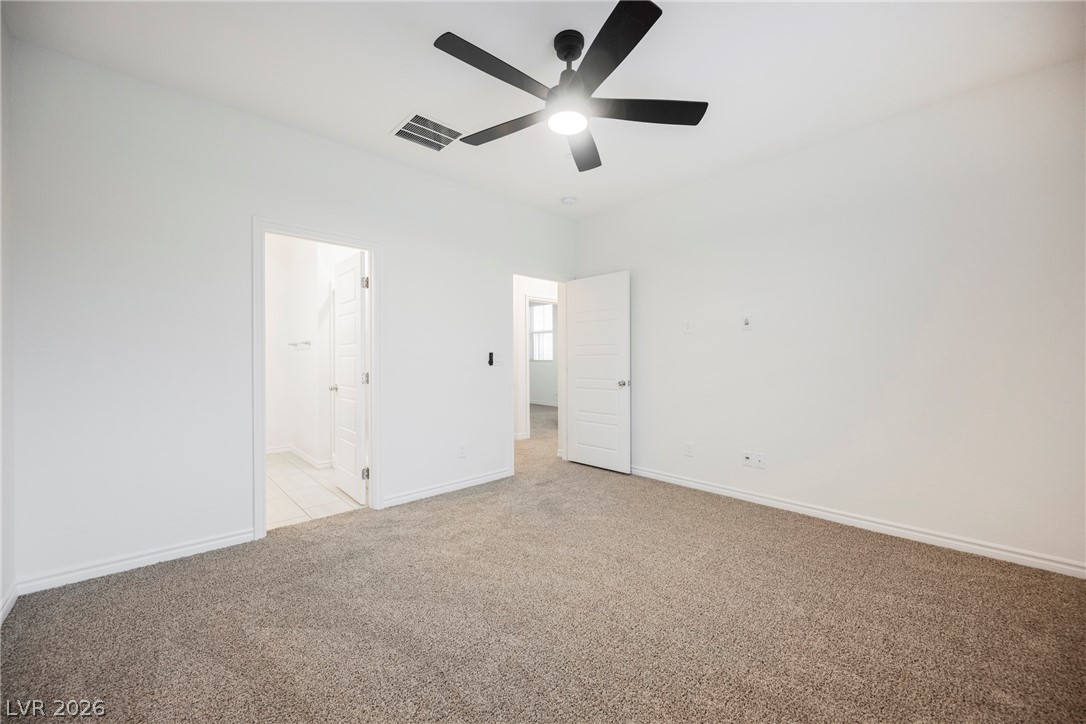 275 Callen Falls Avenue 2113 Property Photo 3