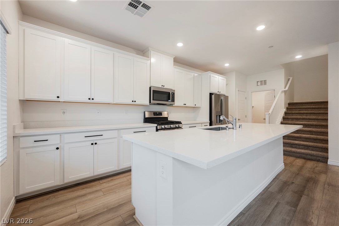 275 Callen Falls Avenue 2113 Property Photo 11