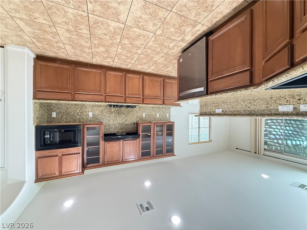 9961 Artistic Walk Avenue Property Photo 10