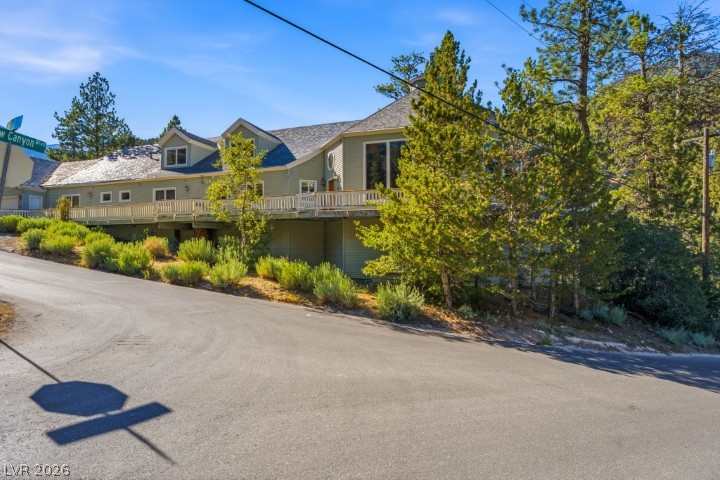 3910 White Fir Way Property Photo 5