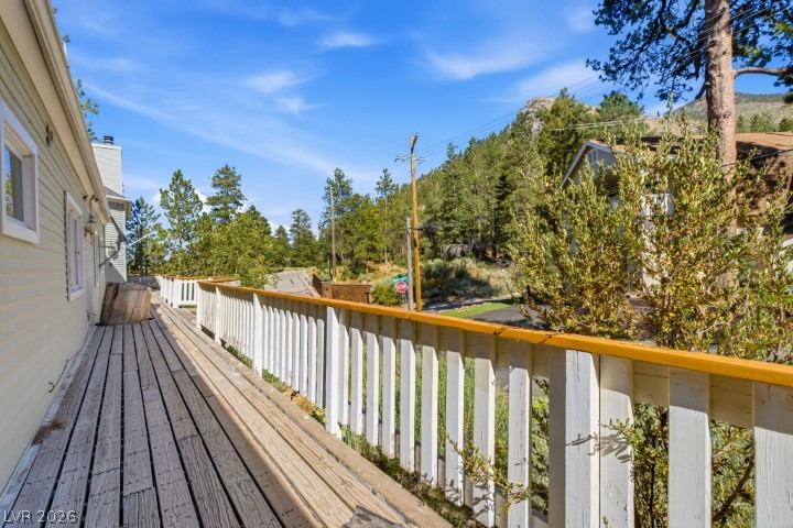 3910 White Fir Way Property Photo 8