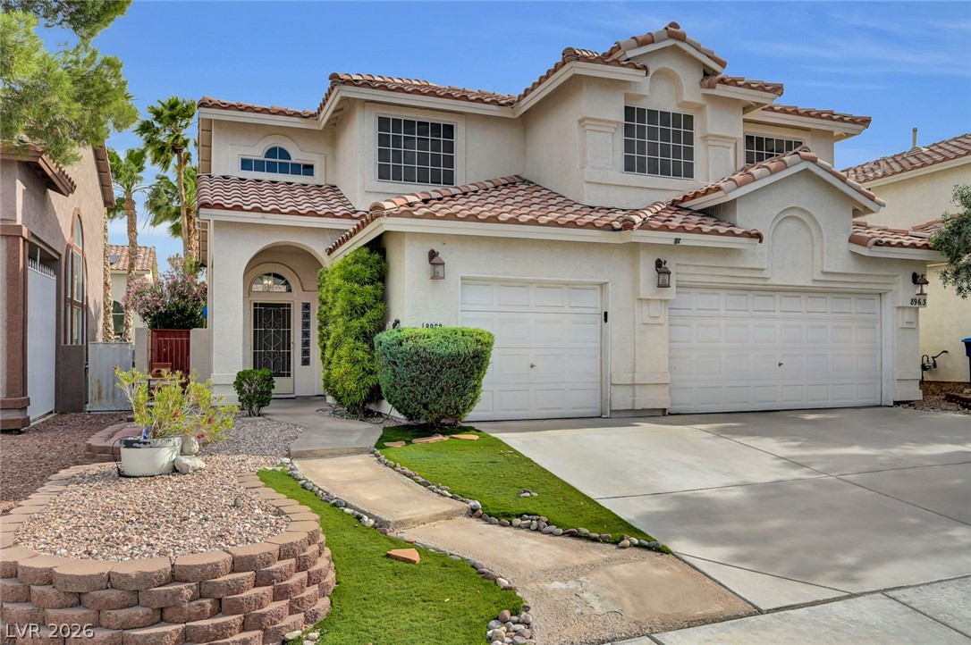 8963 Crystal Lagoon Court Property Photo 5