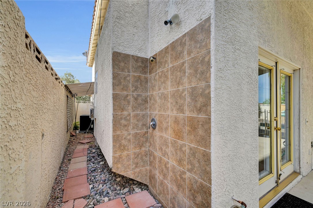 8963 Crystal Lagoon Court Property Photo 63