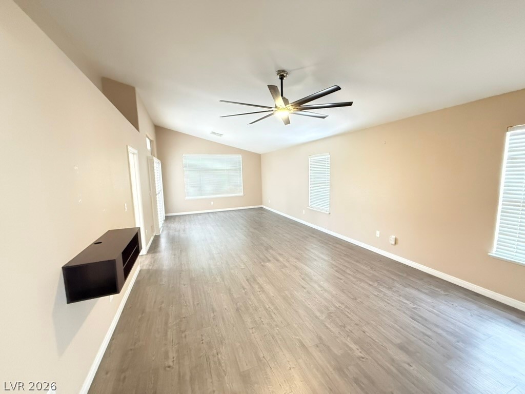 275 Macsnap Avenue Property Photo 15