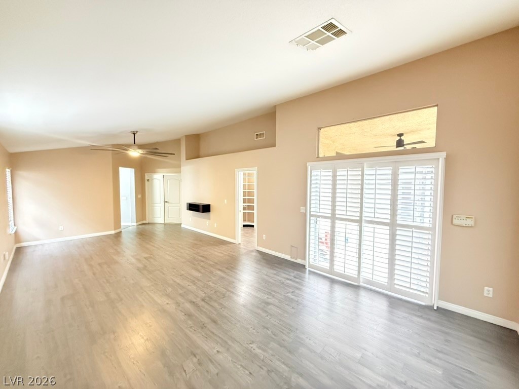 275 Macsnap Avenue Property Photo 17
