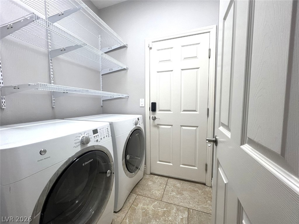 5923 Poplar Tree Street Property Photo 10