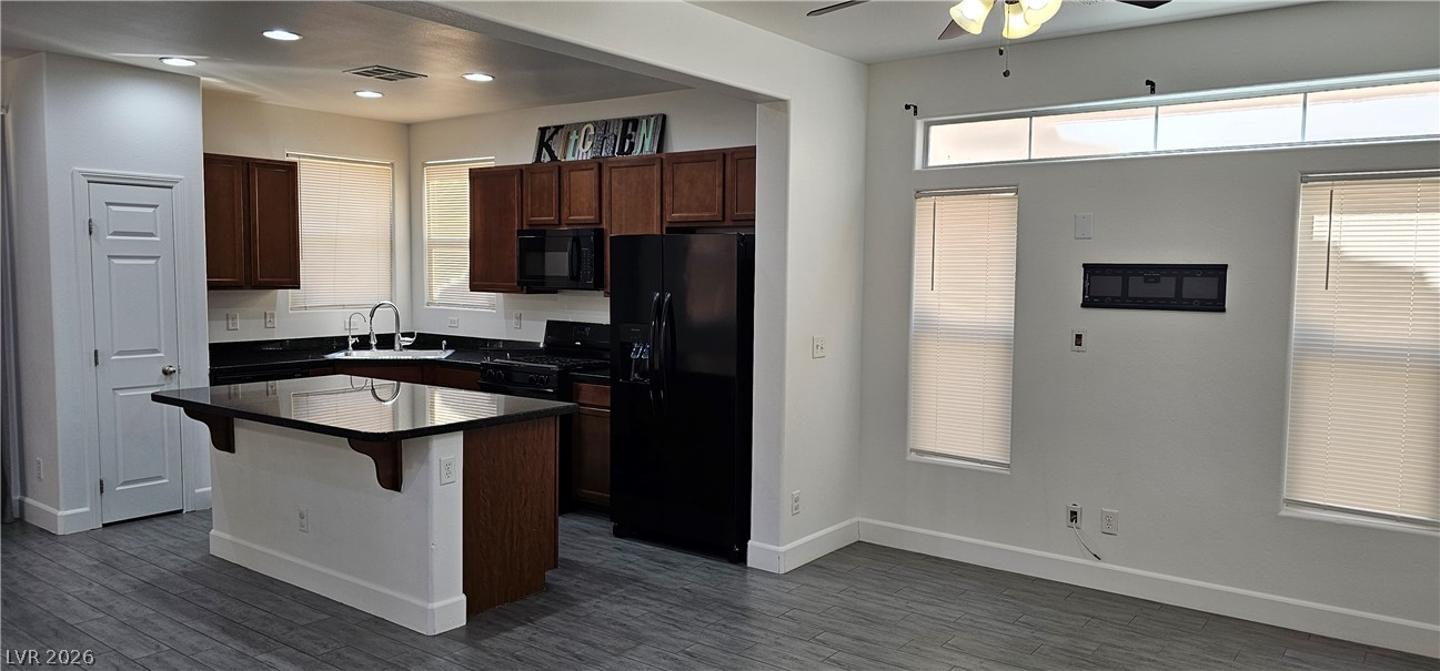 7451 Benlomond Avenue Property Photo 8