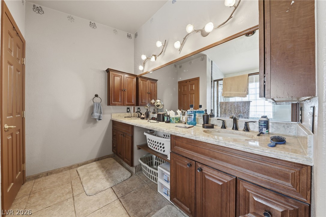 5808 Shoko Bay Court Property Photo 22