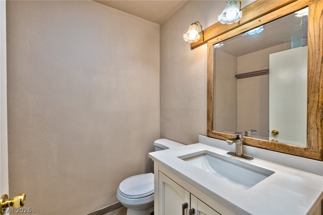 1816 Merze Avenue Property Photo 9