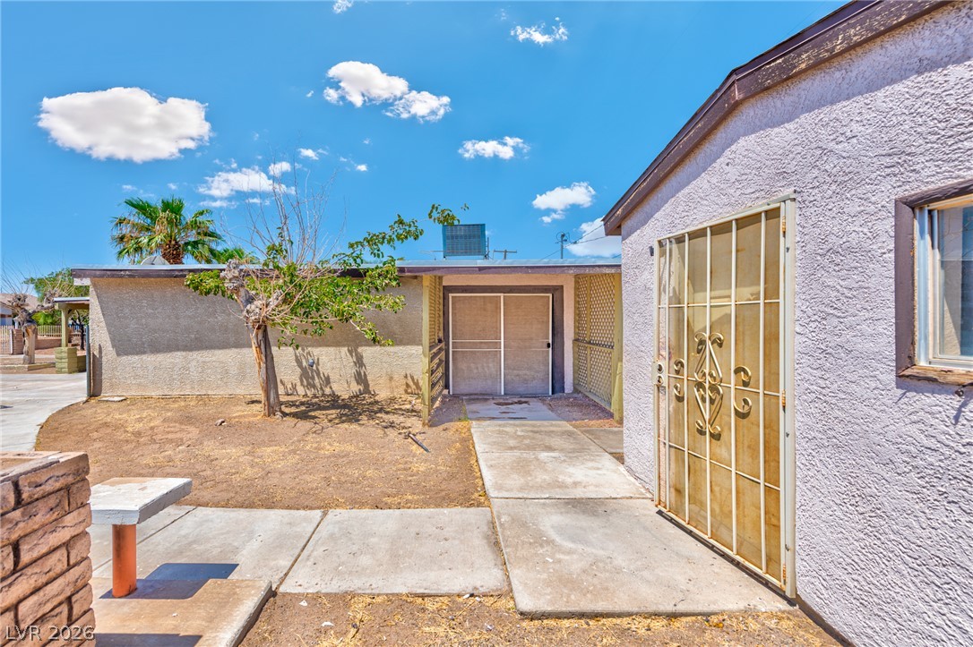 1816 Merze Avenue Property Photo 15