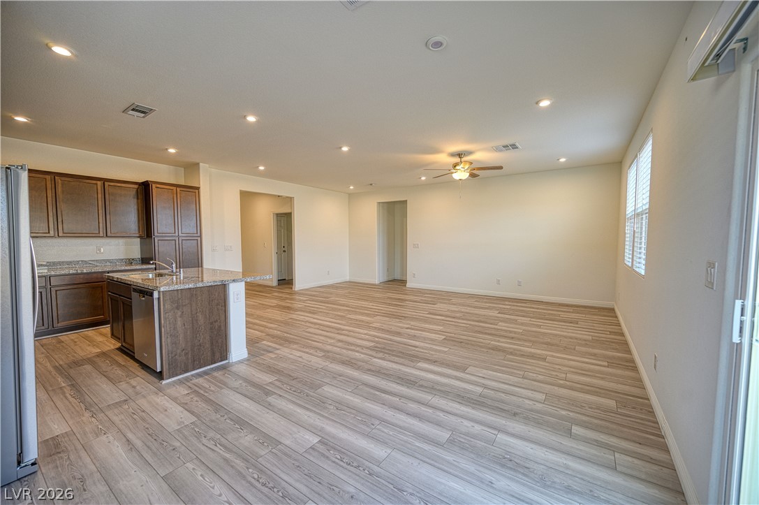 3602 East Umatilla Avenue Property Photo 8