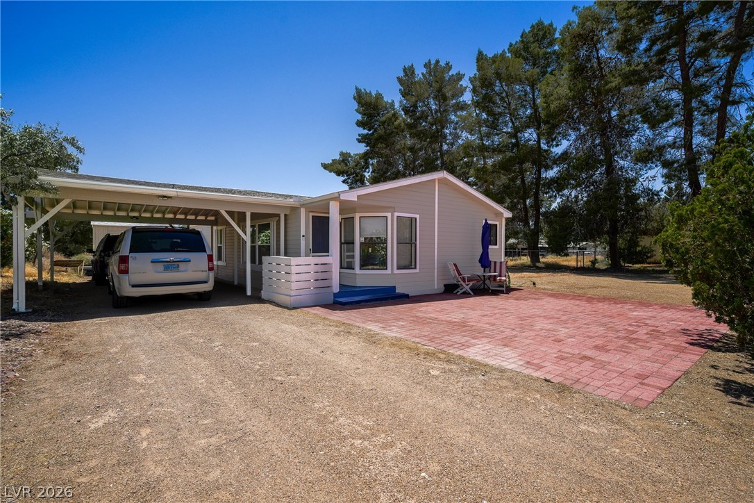 551 Fehrs Way Property Photo 3