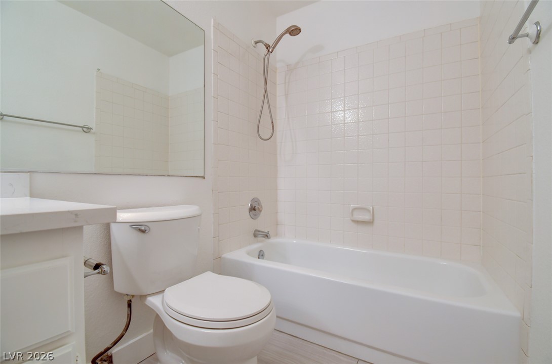 6867 Tamarus Street 202 Property Photo 21