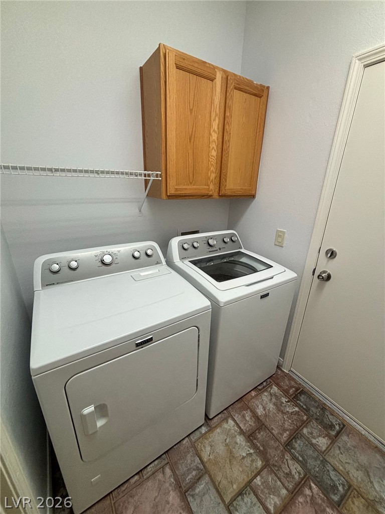 8585 Ebony Hills Way Property Photo 15