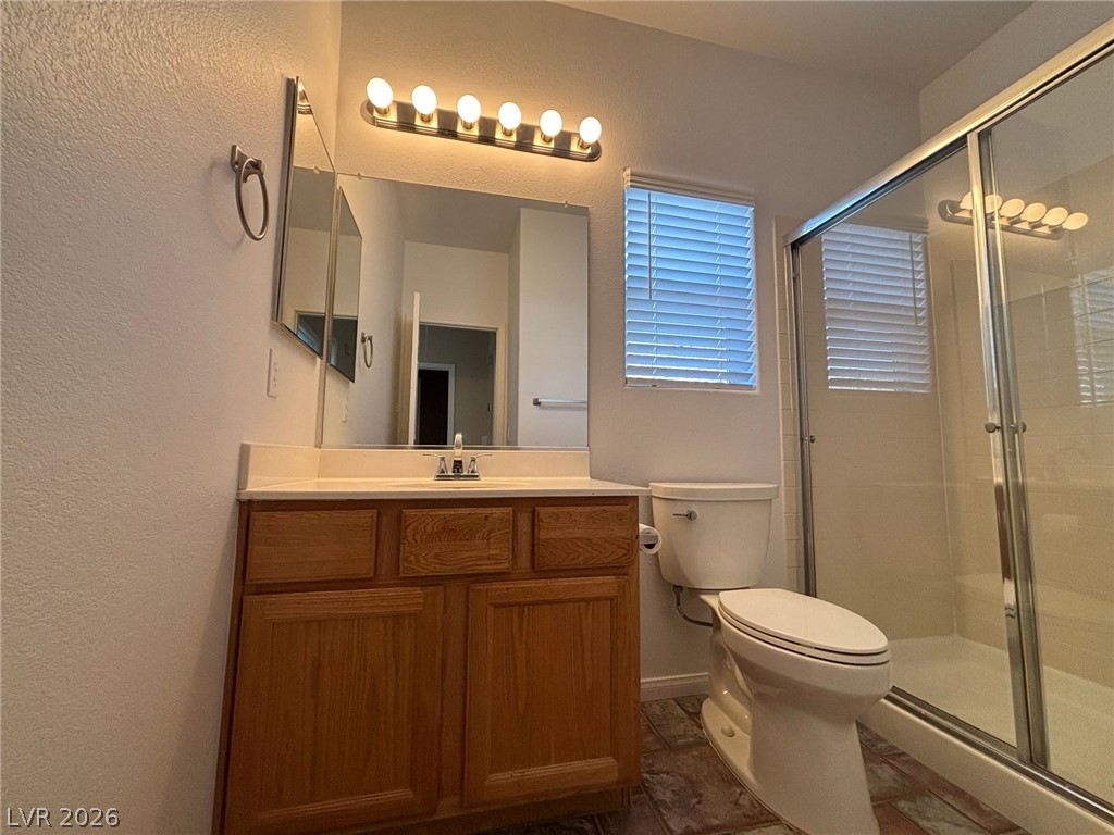 8585 Ebony Hills Way Property Photo 17