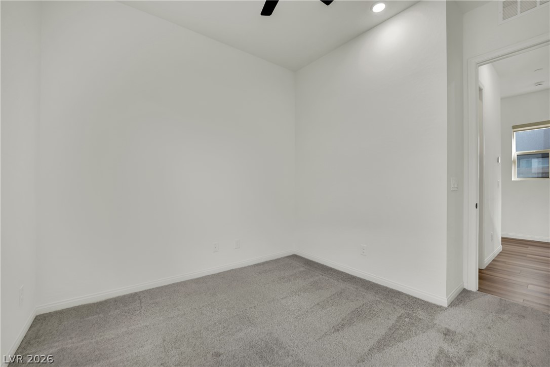 1532 Pacific Baza Street Property Photo 10