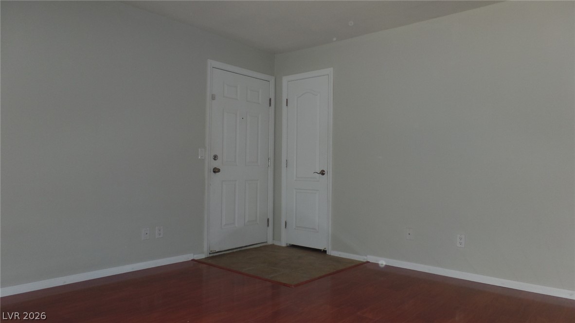 7200 Pirates Cove 1082 Property Photo 5