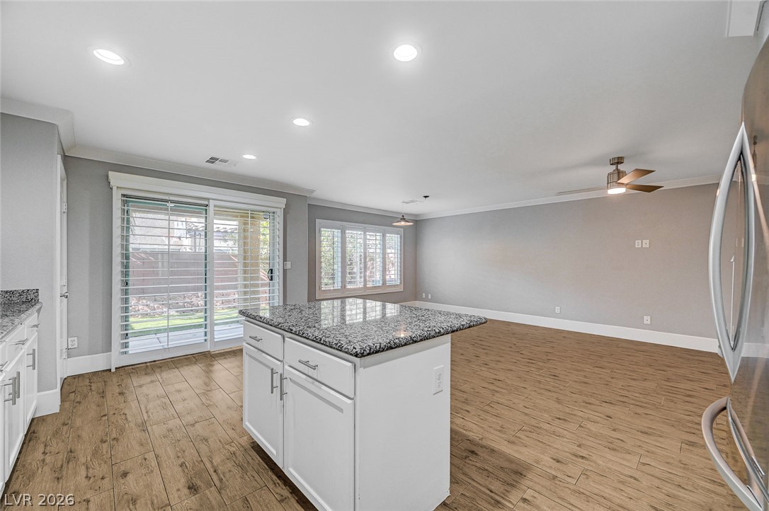 10226 Headrick Drive Property Photo 18