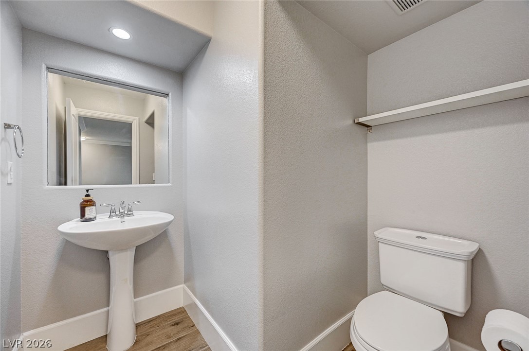 10226 Headrick Drive Property Photo 22