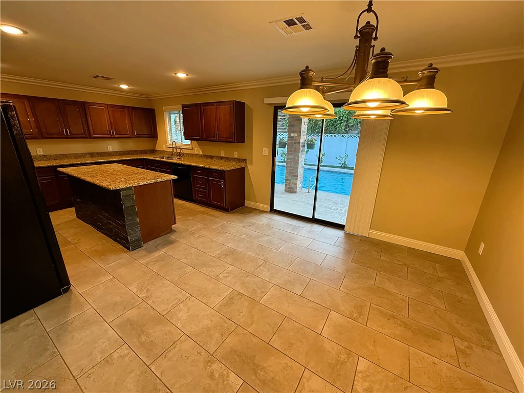 3875 Hoopa Lane Property Photo 6
