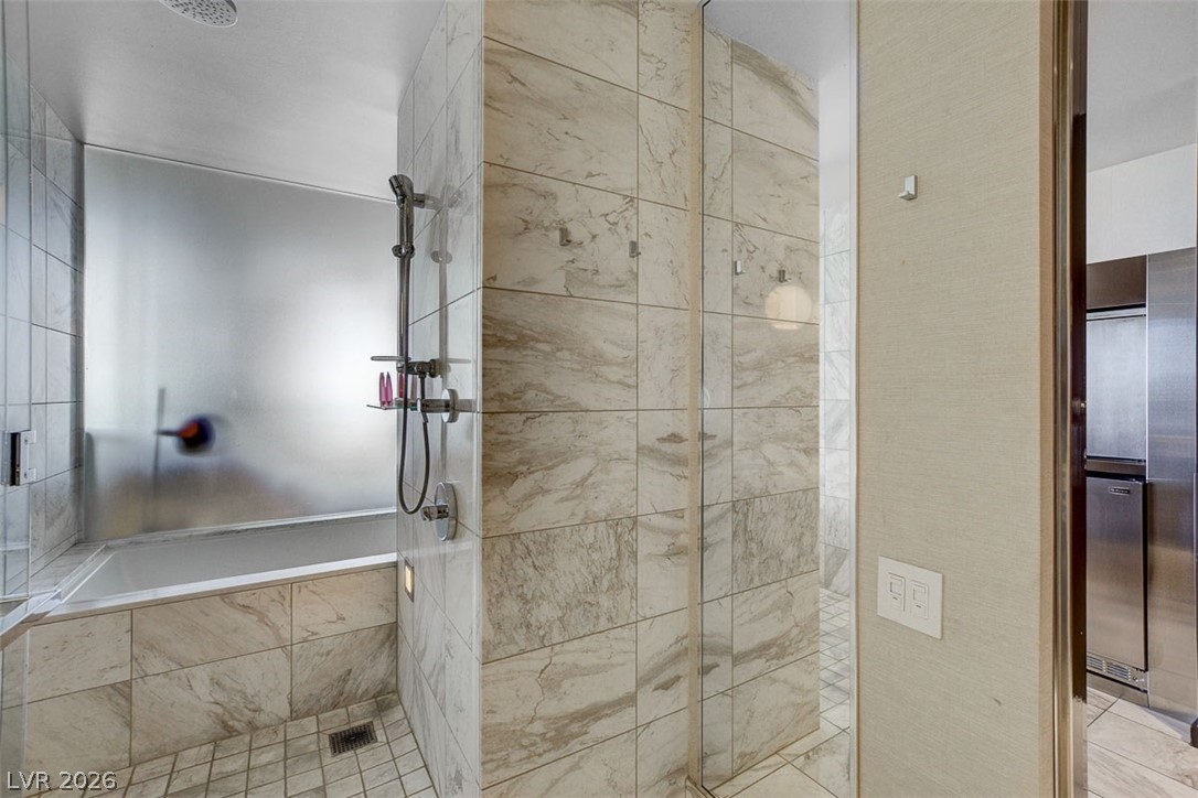4381 West Flamingo Road 2106 Property Photo 12