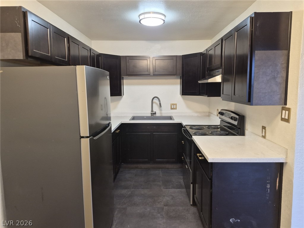 1831 North Walnut Road C Property Photo 1