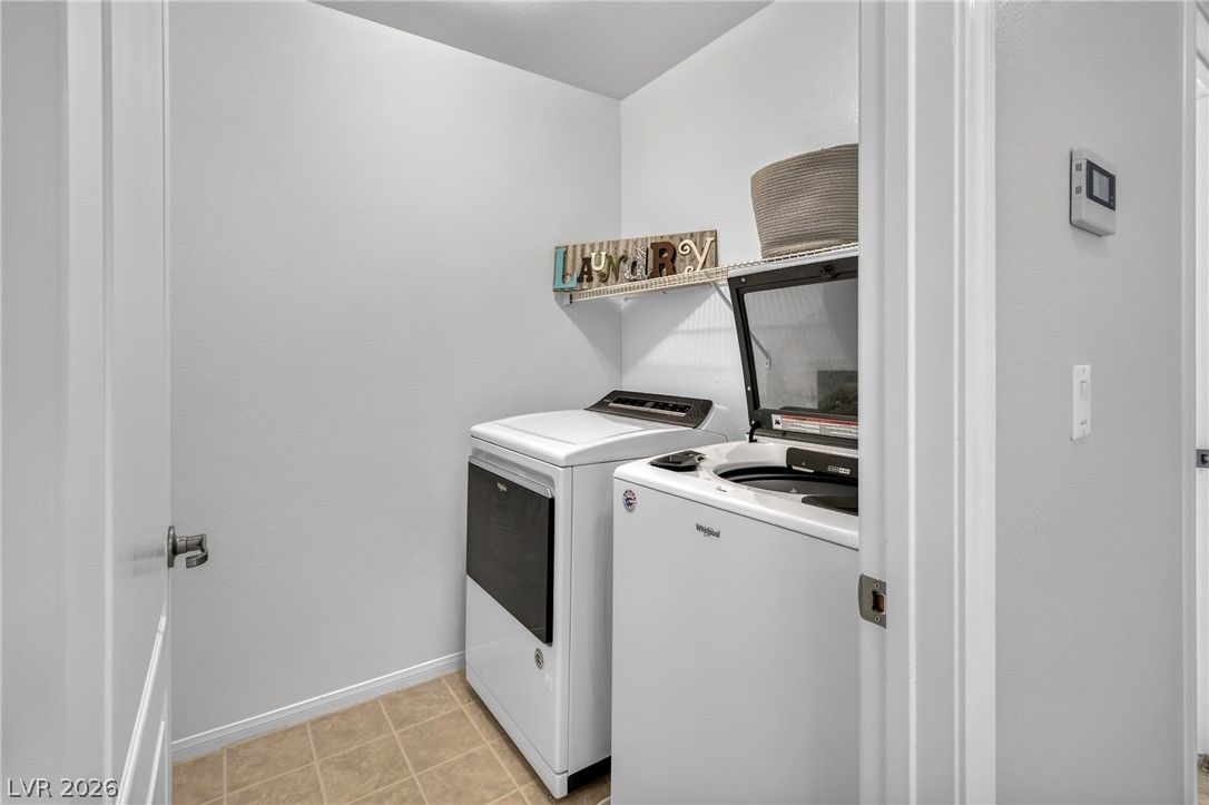 120 Sharp Edge Avenue Property Photo 16
