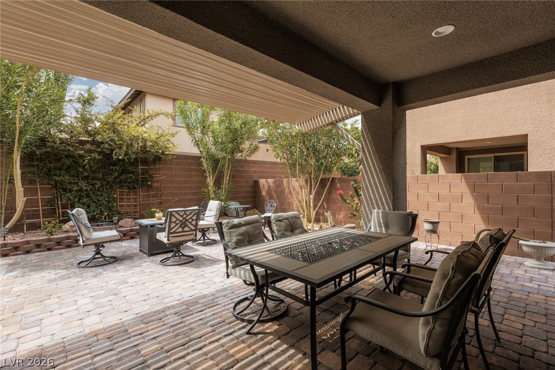 9719 Zircon Cliff Avenue Property Photo 25
