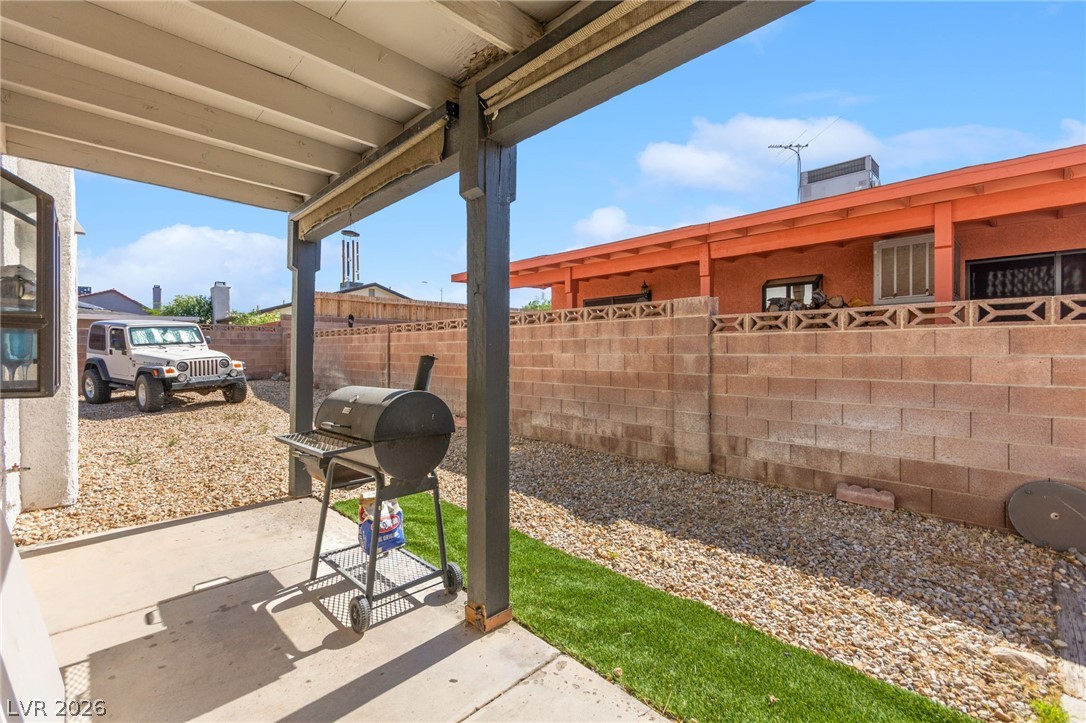7733 Parakeet Avenue Property Photo 37