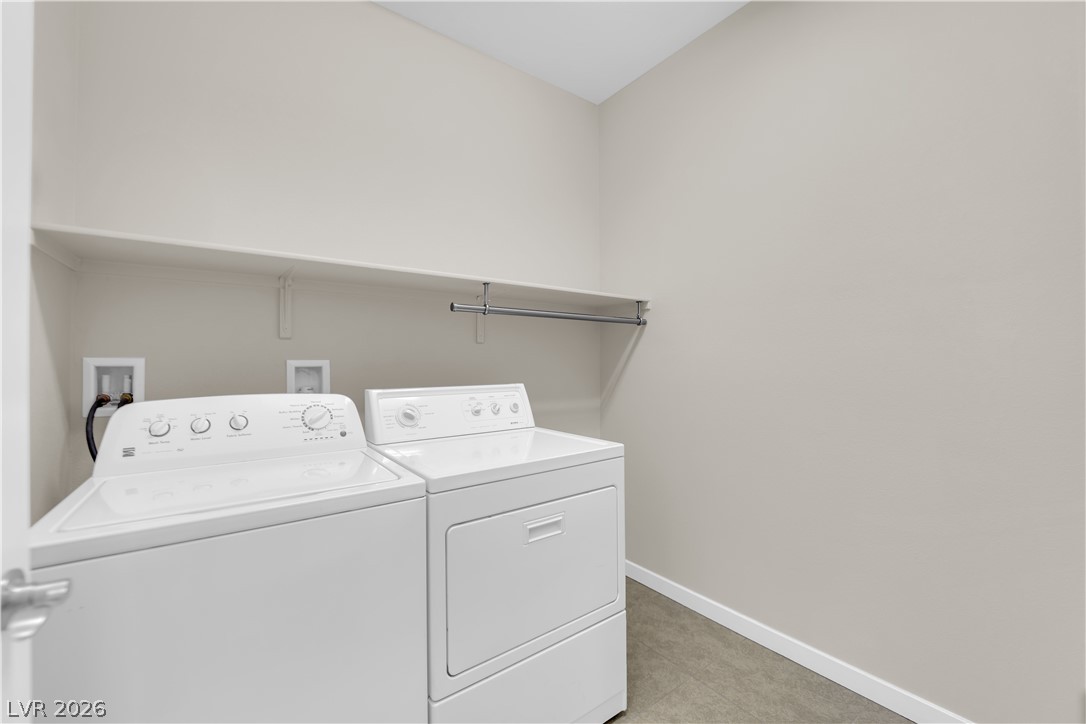10254 Kesington Drive Property Photo 20