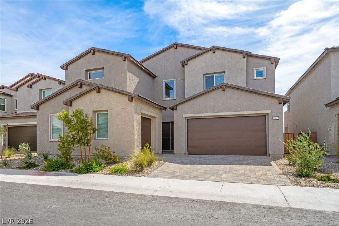 10012 Decano Ridge Street Property Photo 2