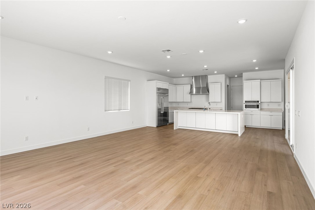 10012 Decano Ridge Street Property Photo 4