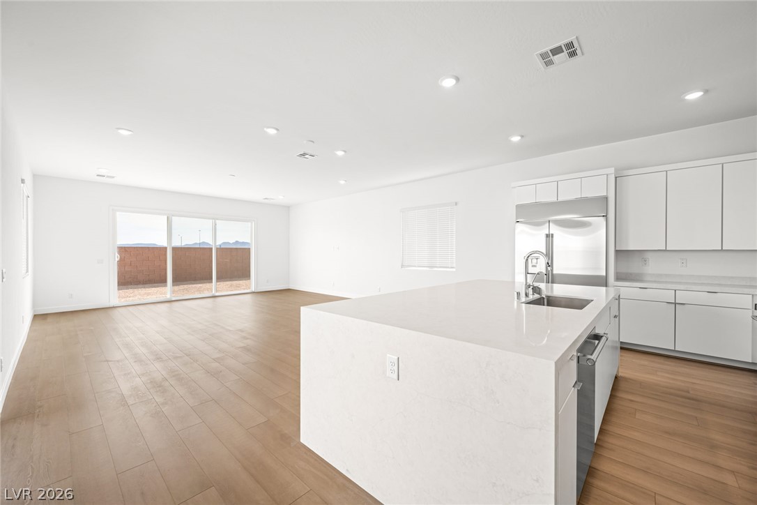 10012 Decano Ridge Street Property Photo 11