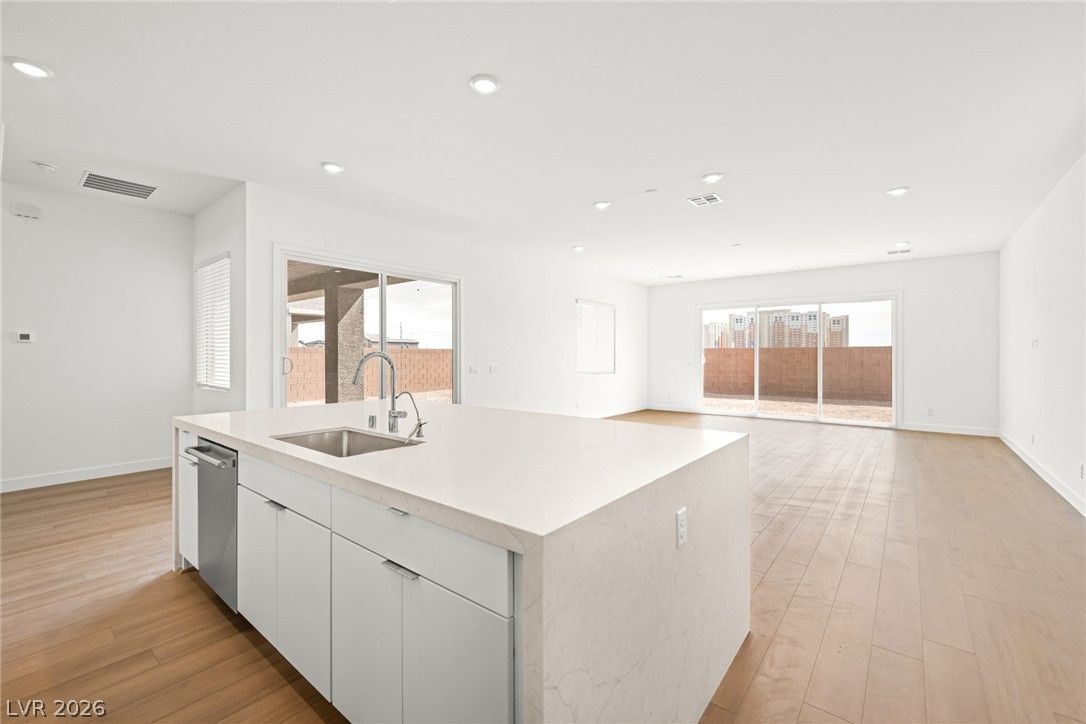 10012 Decano Ridge Street Property Photo 12