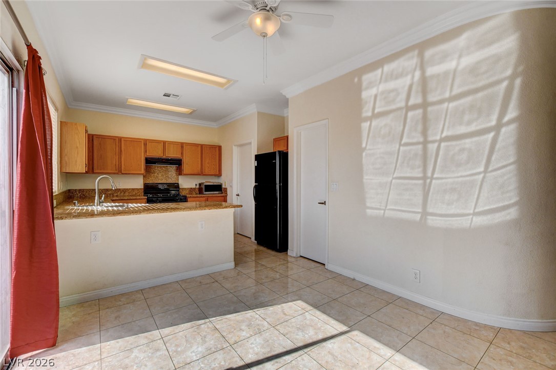 7900 Rustic Canyon Court Property Photo 14
