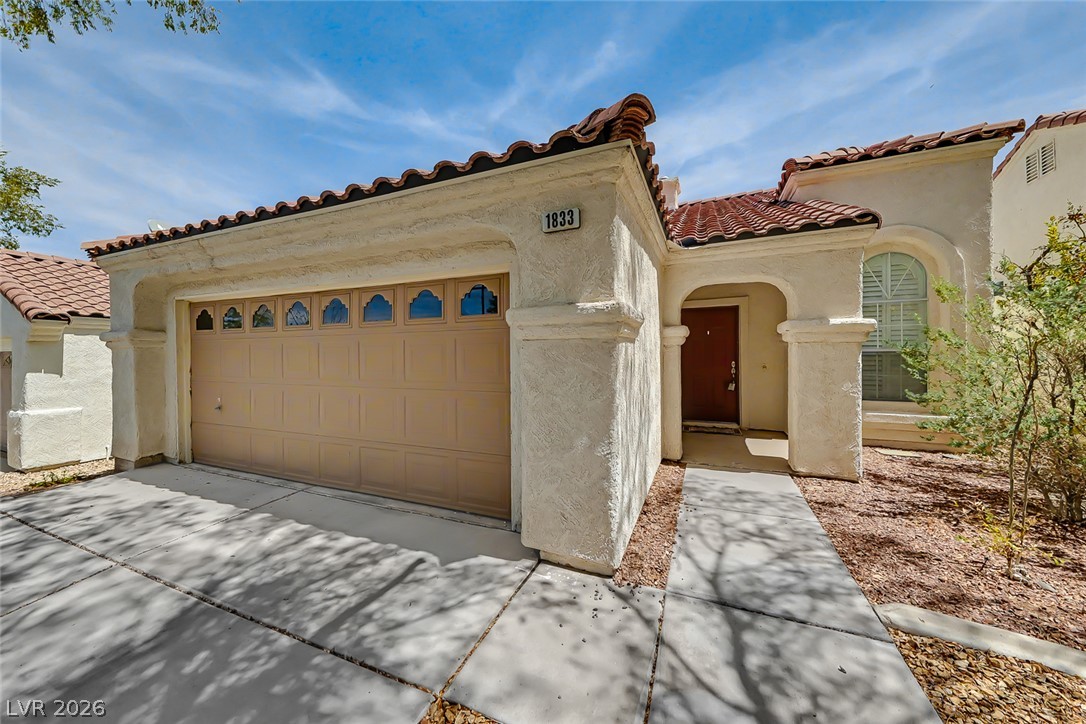 1833 Stablegate Avenue 1 Property Photo 3