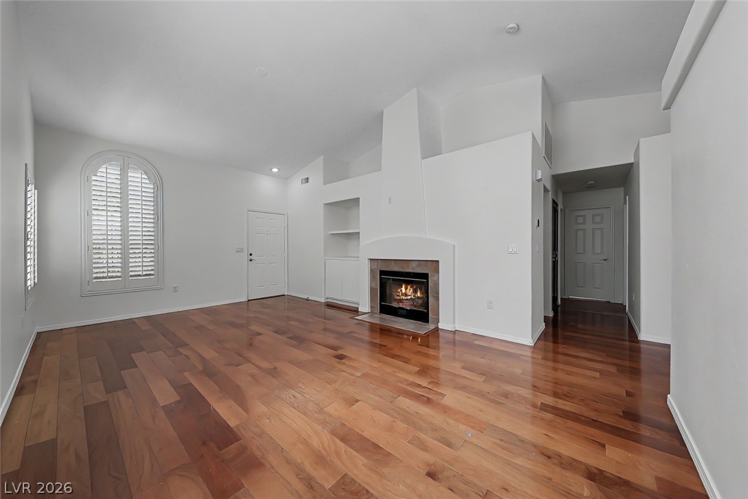 1833 Stablegate Avenue 1 Property Photo 5