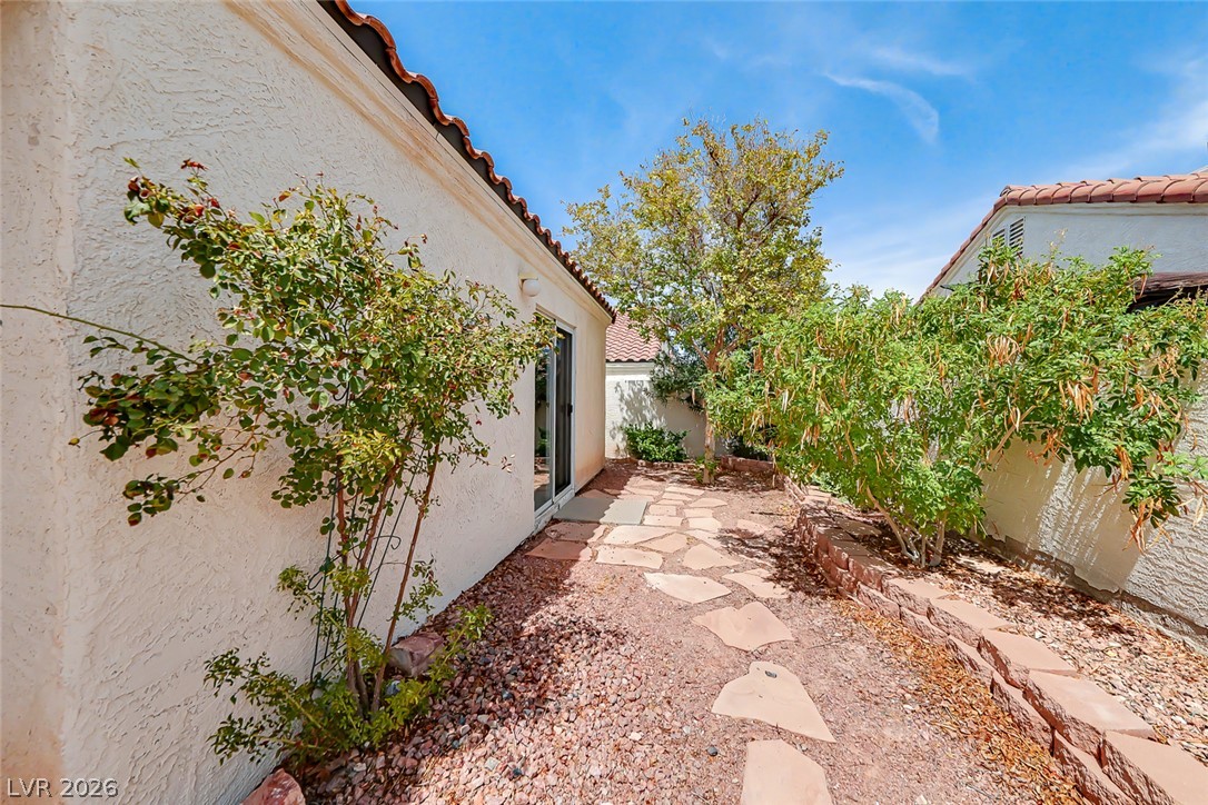 1833 Stablegate Avenue 1 Property Photo 24