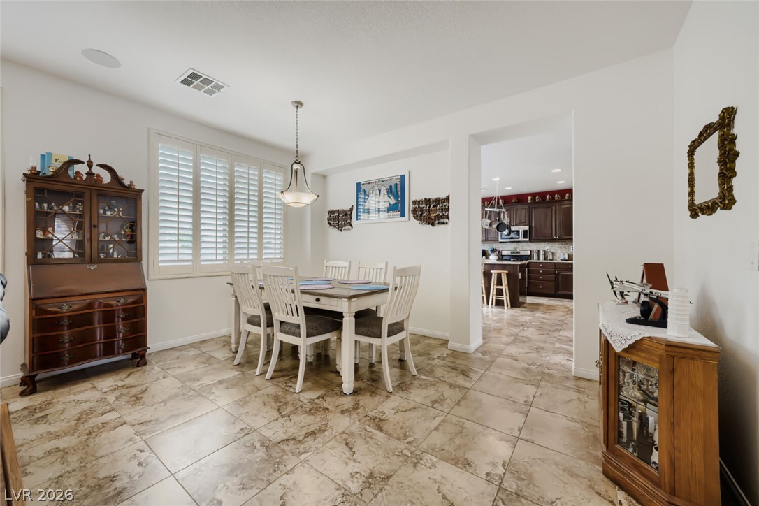 6811 Pleasantville Court Property Photo 13