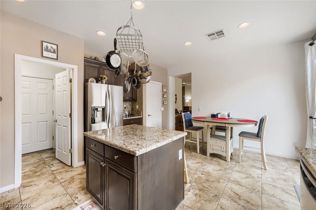 6811 Pleasantville Court Property Photo 16